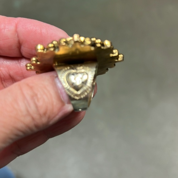 Vintage Virgins Saints & Angels San Benito ring - Picture 2 of 6